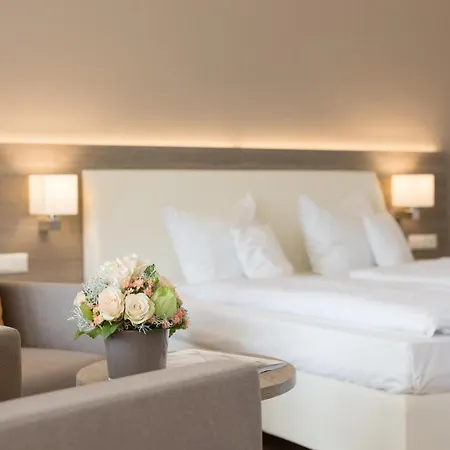 Apart-hotel Herzogspark & 4*